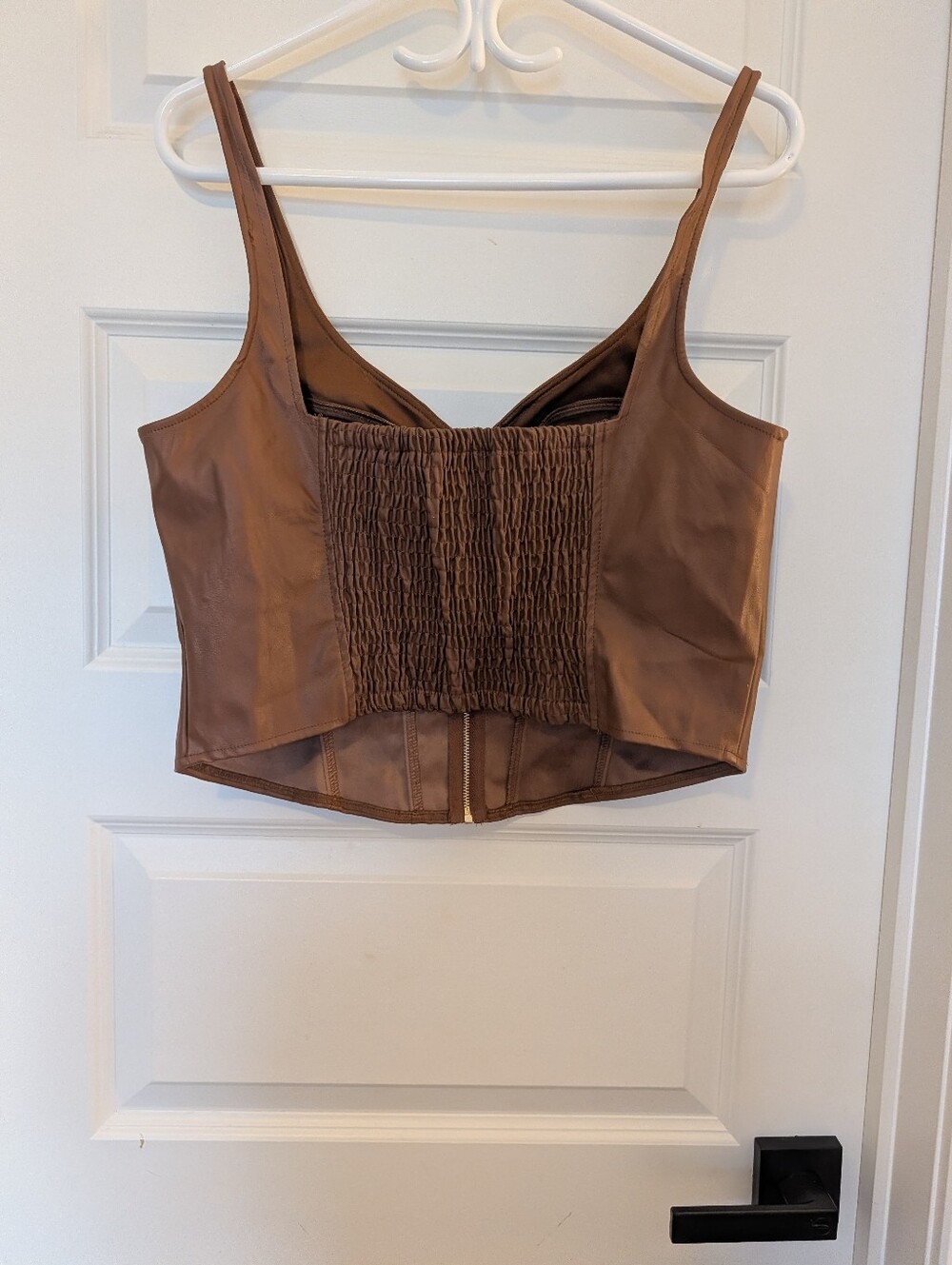 Guess Top - Picture 2 of 3